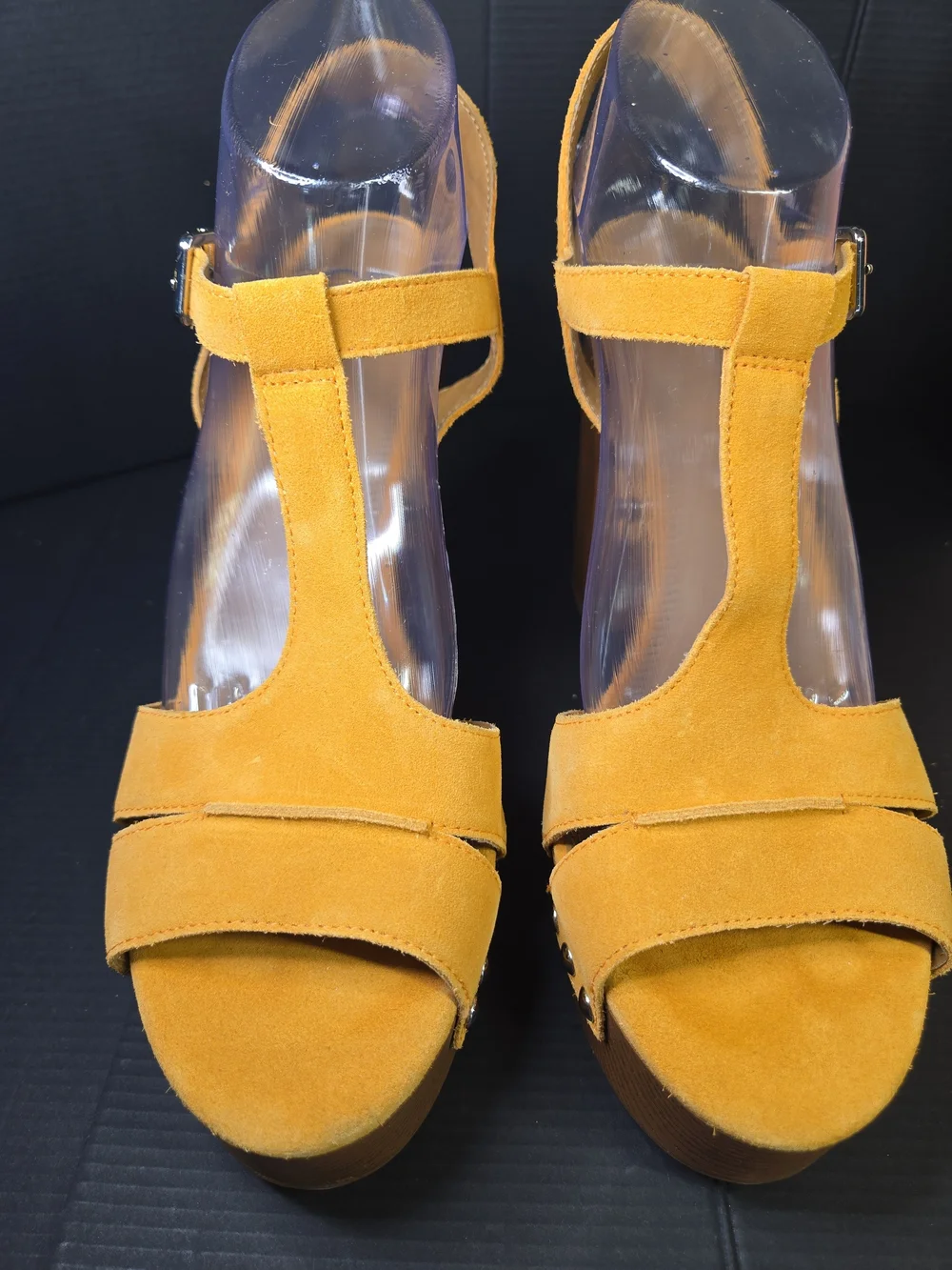 Gianni Bini Mustard Yellow Platform Sandal Leather Upper